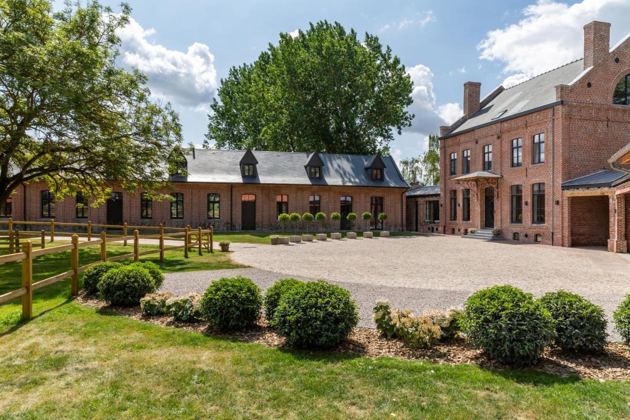 Haras De Barry Hotel Sainghin-en-Melantois Exterior photo